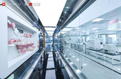 a1零食研究所計(jì)劃2026年達(dá)成百億銷(xiāo)售目標(biāo) 登陸資本市場(chǎng)